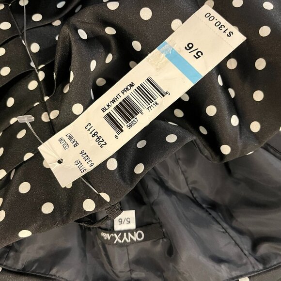ONYX Nite Women's B/W Polka Dot Formal Prom Dress - Juniors Size 5/6 - NWT $130 - Picture 2 of 4